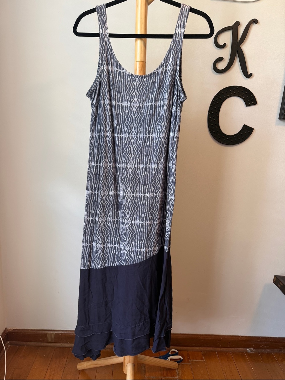 Fresh Produce Black Gray Tank Maxi Dress Size Medium Animal Print Asymmetrical